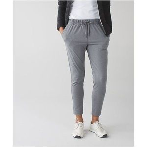 Lululemon Jet Crop Slim Joggers